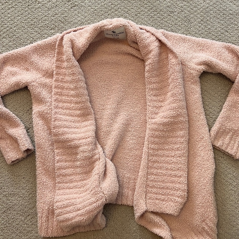 Abercrombie kids fuzzy Cardigan